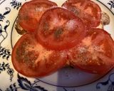 A picture of step 4 of California Farm Tomato Sandwich.