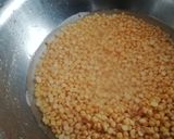 A picture of step 1 of Chana Daal Pulav.