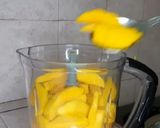 Foto langkah ke 2 dari resep Es krim mangga superrr simple.