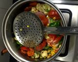 A picture of step 3 of Italian sizzler.