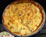 Foto del paso 6 de la receta: Quiche de salmón, cebolla y champiñón