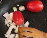 A picture of step 2 of Charred Salsa (Salsa Tatemada).