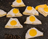 Foto del paso 5 de la receta: Canapés de queso Gruyère