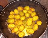 বেবী পটেটো ক্র্যাব কারি রেসিপির ধাপ 1 ছবি