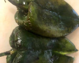 Foto del paso 1 de la receta: Pechuga de pollo con Rajas con crema