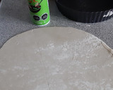 Foto del paso 3 de la receta: Quiche pollo, espinaca y choclo en masa Pascualina