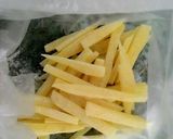 A picture of step 2 of French fries🍟.