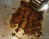 Foto langkah ke 6 dari resep Ayam kecap pedas.