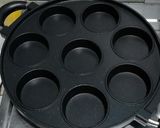 Foto langkah ke 7 dari resep Pukis Bundar Ekonomis Aneka Topping.