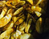 A picture of step 5 of White Brinjal with potatoes.