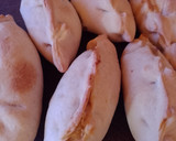 Foto del paso 3 de la receta: Empanaditas de atún y cebollas al horno