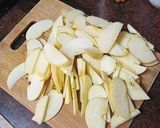 Foto del paso 1 de la receta: Entrecot a la plancha con papas asadas y salsa de manzana