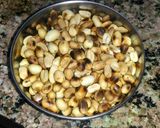 চিনি বাদামের চিক্কি(chini badamer chikki recipe in Bengali) রেসিপি ধাপ - 1 ছবি