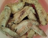 Foto langkah ke 1 dari resep Sayap Ayam Pedas.