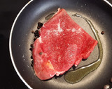 Foto del paso 3 de la receta: Filete de carne, ensalada y calabaza saludable rápido