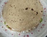 A picture of step 6 of Chapatti pizza.