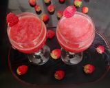 A picture of step 6 of #स्ट्राॅबेरीजूस Strawberry 🍓 juice.