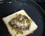 A picture of step 5 of Egg omelette sandwich.