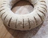 Foto del passaggio 7 della ricetta Ciambella di pane al cioccolato, mandarini e cannella 🌷