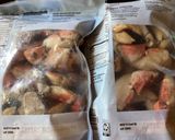 A picture of step 2 of California Farm Sherry Steamed Crab Claws.