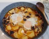 Foto del paso 5 de la receta: Patatas con setas y huevo