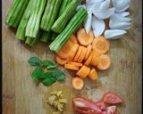 A picture of step 1 of Drumstick soup.