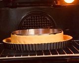Foto del passaggio 14 della ricetta Crostata di Natale con Panna Cotta, Crema di Mele e Cioccolato