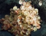 Foto langkah ke 2 dari resep Tumis genjer tahu udang.