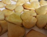 Foto del paso 9 de la receta Pastas corazón de chocolate frutas y figuritas