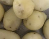 A picture of step 1 of Potato cheese sandwich.
