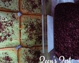 A picture of step 3 of Avocado Microgreens Canapes.