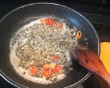 Foto langkah ke 3 dari resep Spaghetti Aglio Olio.