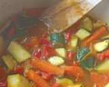 Une image de l'étape 2 de Couscous végétarien au tofu fumé.