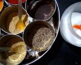 ઉપમા (Upma Recipe In Gujarati) રેસીપી સ્ટેપ2ફોટો