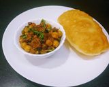 A picture of step 5 of Chana masala.