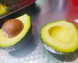 A picture of step 2 of Healthy Avocado salad.