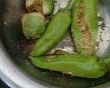 ભરેલાં ગુંદા અને મરચા (Bharela Gunda Marcha Recipe In Gujarati) રેસીપી સ્ટેપ2ફોટો