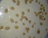 A picture of step 2 of Raisin and Coconut Cake with Floral Sauce.