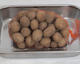 A picture of step 1 of Spicy, Flavorful & Super Tasty Kathiyawadi Lasaniya Batata.