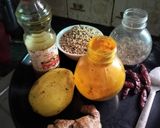 A picture of step 1 of Gondhoraj lemon urad dal.