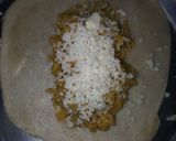 A picture of step 4 of Noodles Spring roll.