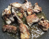 Foto del paso 1 de la receta: Pollo al ajillo de mi tierra con patatas