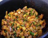 A picture of step 4 of Traditional Ganth Gobhi Dry Curry.