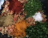 હરે પ્યાઝ કી લસુની ખીચડી(green onion garlic khichdi recipe in Gujarati) રેસીપી સ્ટેપ2ફોટો
