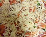 Foto del paso 2 de la receta: Pizza de salmón y serrano con masa quebrada