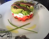 Foto del paso 4 de la receta: Timbal de tomate, aguacate, queso y anchoas