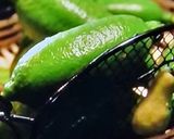 Une image de l'étape 3 de 🍅Tomates🌱 grappes🌶️ farcies caviar🍃 d'aubergine🍆.