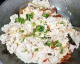 Foto langkah ke 5 dari resep Pepes Tahu Kemangi Khas Sunda.