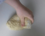Foto del paso 2 de la receta: Tarta pascualina de pollo masa casera