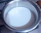 Foto del paso 1 de la receta: Flan instantáneo de vainilla, canela y fideos de chocolate